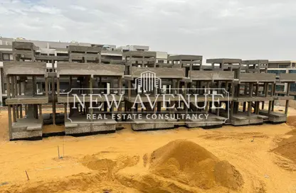 Townhouse - 3 Bedrooms - 3 Bathrooms for sale in Eastshire compound - 5th Settlement Compounds - The 5th Settlement - New Cairo City - Cairo Townhouse - 3 Bedrooms - 3 Bathrooms for sale in Eastshire compound - 5th Settlement Compounds - The 5th Settlement - New Cairo City - Cairo