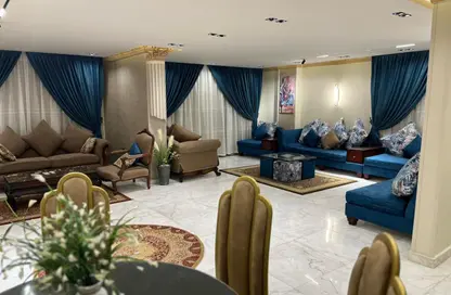 Apartment - 3 Bedrooms - 2 Bathrooms for rent in Ahmed Qasim Gewida St. - 1st Zone - Nasr City - Cairo