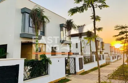 Villa - 6 Bedrooms - 1 Bathroom for sale in Villette - 5th Settlement Compounds - The 5th Settlement - New Cairo City - Cairo