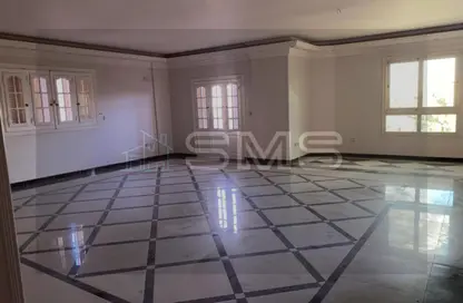 Apartment - 4 Bedrooms - 3 Bathrooms for rent in Street 33 - District 1 - The 5th Settlement - New Cairo City - Cairo