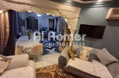 Apartment - 3 Bedrooms - 2 Bathrooms for rent in Zahraa El Maadi - Hay El Maadi - Cairo