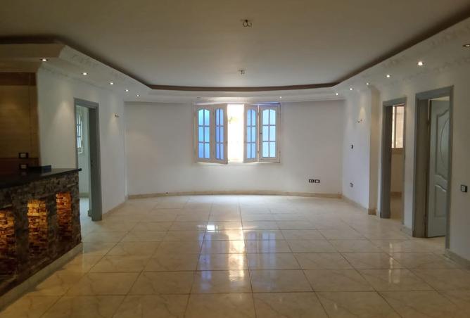 8302108 - Property Main Image