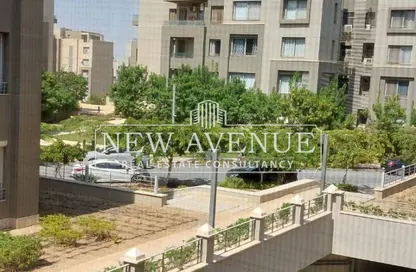 شقة - 2 غرف نوم - 2 حمامات للبيع في فيلدج جيت - المستثمرين الجنوبية - مدينة القاهرة الجديدة - القاهرة