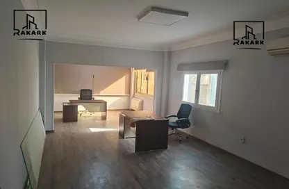 مساحات مكتبية - استوديو - 3 حمامات للايجار في شارع حسين كامل - الماظة - مصر الجديدة - القاهرة مساحات مكتبية - استوديو - 3 حمامات للايجار في شارع حسين كامل - الماظة - مصر الجديدة - القاهرة