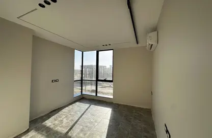 Apartment - 3 Bedrooms - 3 Bathrooms for sale in El Patio Oro - 5th Settlement Compounds - The 5th Settlement - New Cairo City - Cairo