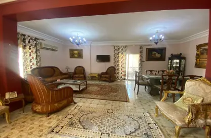 شقة - 3 غرف نوم - 2 حمامات للايجار في شارع البطل احمد عبد العزيز - المهندسين - الجيزة