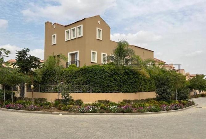 8332832 - Property Image 2