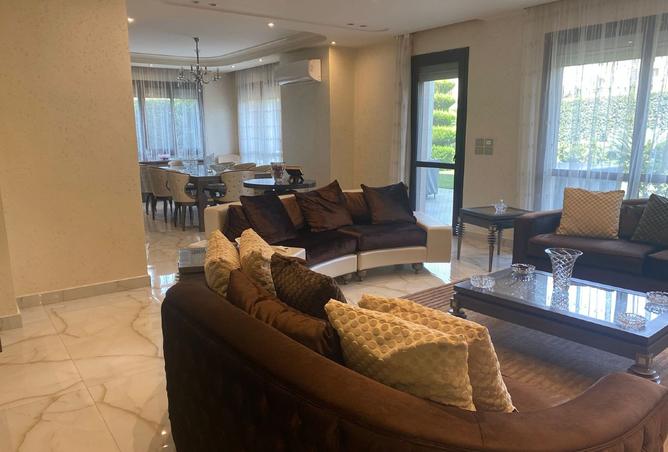 8124873 - Property Image 2