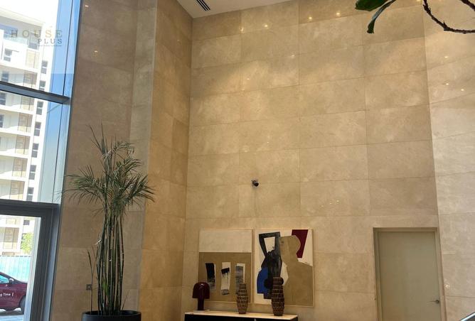 8165869 - Property Image 2