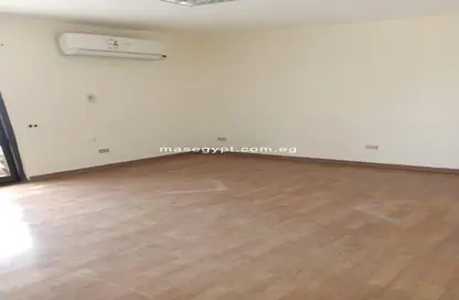Apartment - 3 Bedrooms - 2 Bathrooms for sale in Abdel Moneim Riad St. - Mohandessin - Giza