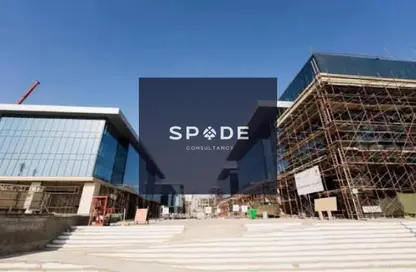 طابق كامل - استوديو - 4 حمامات للبيع في جولدن جيت - شارع التسعين الجنوبي - التجمع الخامس - مدينة القاهرة الجديدة - القاهرة