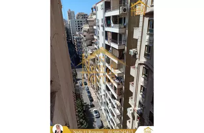 Apartment - 3 Bedrooms - 2 Bathrooms for sale in Al Ekbal St. - Laurent - Hay Sharq - Alexandria