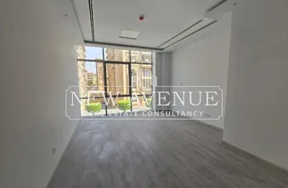 Office Space - Studio - 1 Bathroom for rent in Hayati Residence - North Investors Area - New Cairo City - Cairo