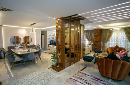 Apartment - 4 Bedrooms - 2 Bathrooms for sale in Janaklees - Hay Sharq - Alexandria