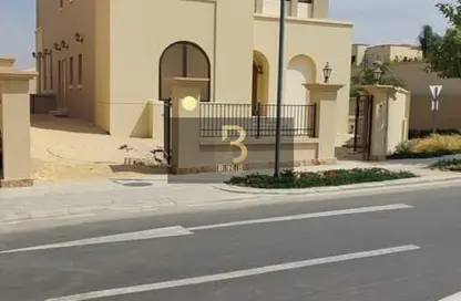منزل مزدوج - 3 غرف نوم - 4 حمامات للايجار في ليفانا - اب تاون كايرو - المقطم - القاهرة