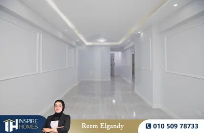 شقة - 3 غرف نوم - 2 حمامات للبيع في وابور المياة - حي وسط - الاسكندرية