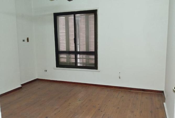 8102735 - Property Image 2