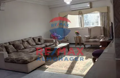 Apartment - 2 Bedrooms - 1 Bathroom for rent in Mohi Al Din Abou El Ezz St. - Mohandessin - Giza