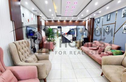 شقة - 3 غرف نوم - 1 حمام للايجار في شارع إسكندر إبراهيم - ميامي - حي اول المنتزة - الاسكندرية