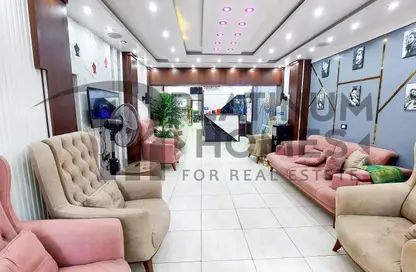 شقة - 3 غرف نوم - 1 حمام للايجار في شارع إسكندر إبراهيم - ميامي - حي اول المنتزة - الاسكندرية