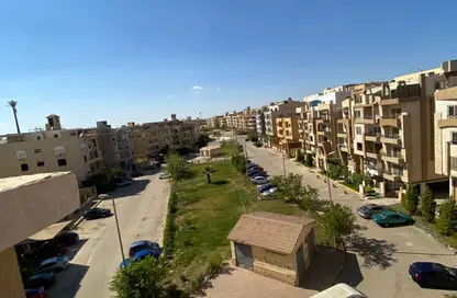 Apartment - 3 Bedrooms - 3 Bathrooms for sale in Karma Residence - 16th District - Sheikh Zayed City - Giza