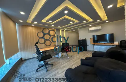 Office Space - Studio - 2 Bathrooms for rent in Maadi - Hay El Maadi - Cairo