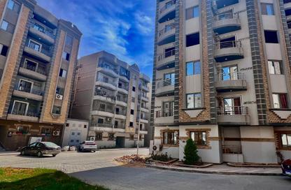 Apartment - 3 Bedrooms - 2 Bathrooms for sale in Makany - El Katameya Compounds - El Katameya - New Cairo City - Cairo