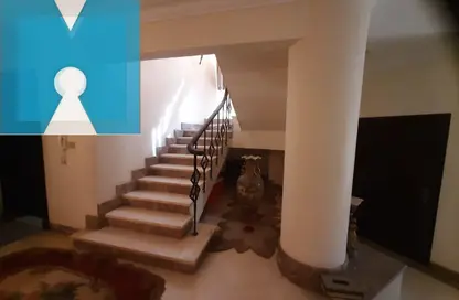 دوبلكس - 4 غرف نوم - 3 حمامات للبيع في اوبرا سيتي - الحي السادس - الشيخ زايد - الجيزة