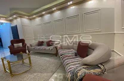 Apartment - 3 Bedrooms - 3 Bathrooms for rent in Al Narges 2 - Al Narges - New Cairo City - Cairo