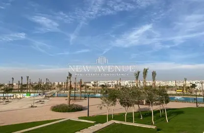 Apartment - 2 Bedrooms - 2 Bathrooms for sale in Hyde Park - 5th Settlement Compounds - The 5th Settlement - New Cairo City - Cairo
