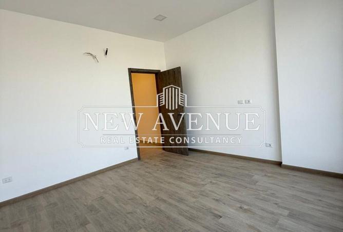 8249884 - Property Image 2