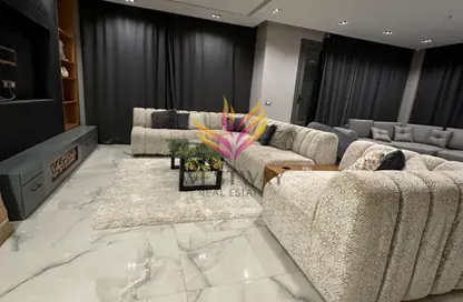 Villa - 5 Bedrooms - 4 Bathrooms for rent in Al Reem Residence - 26th of July Corridor - 6 October City - Giza