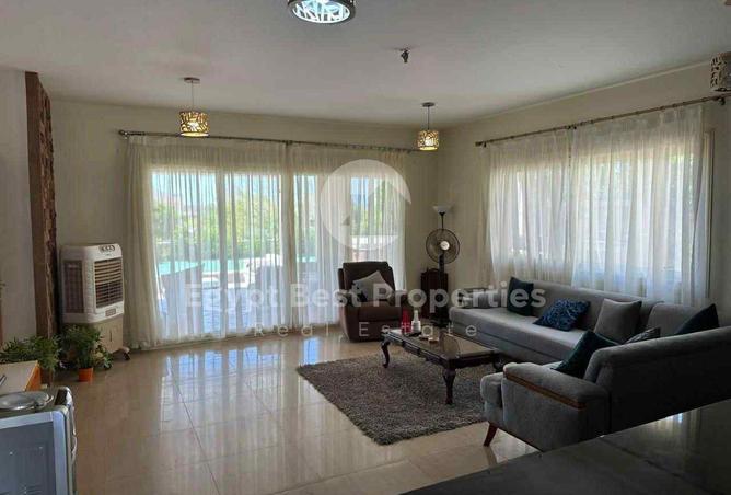 8124985 - Property Image 2