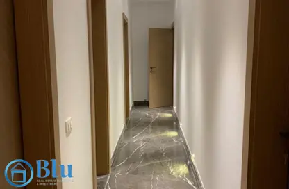 شقة - 3 غرف نوم - 2 حمامات للبيع في القطامية بلازا - التجمع الاول - مدينة القاهرة الجديدة - القاهرة