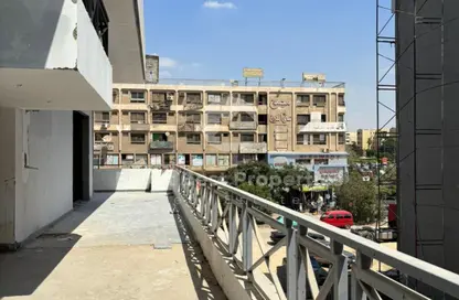 محل تجاري - استوديو - 1 حمام للبيع في المحور المركزي - الحي السابع - مدينة 6 أكتوبر - الجيزة