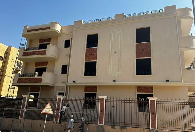 8201297 - Property Image 3