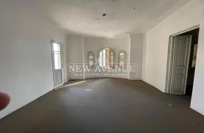 Villa - Studio - 7 Bathrooms for rent in Ehsan Abd El Kodos St. - Roxy - Heliopolis - Masr El Gedida - Cairo