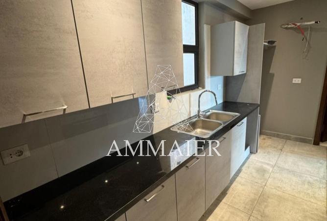 8243912 - Property Image 2