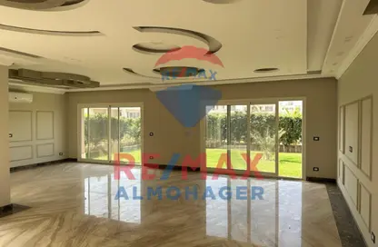 Villa - 5 Bedrooms - 6 Bathrooms for sale in The Crown - Cairo Alexandria Desert Road - 6 October City - Giza