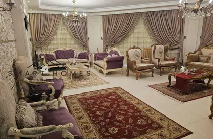 دوبلكس - 4 غرف نوم - 3 حمامات للايجار في اوبرا سيتي - الحي السادس - الشيخ زايد - الجيزة