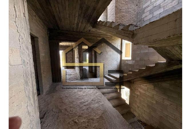 8303841 - Property Image 2