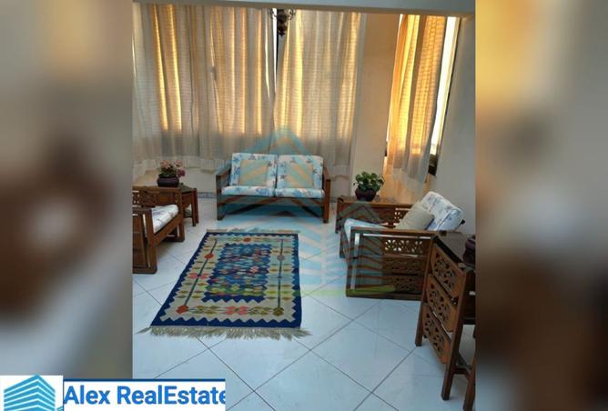 8191830 - Property Image 2