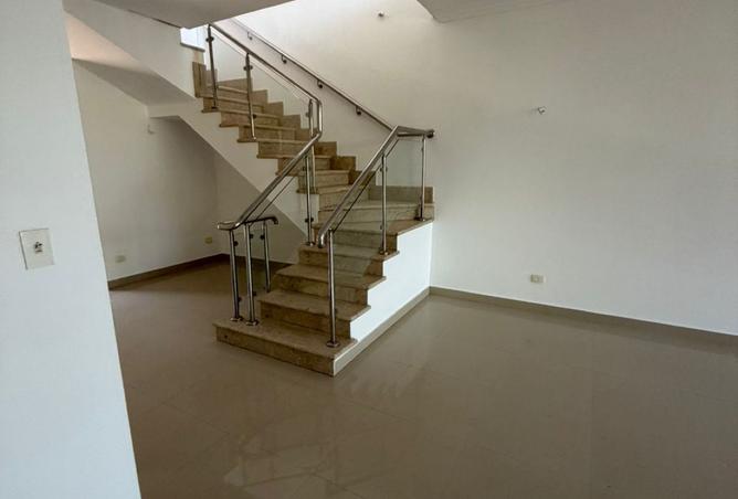 8236394 - صورة العقار 2