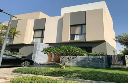 Townhouse - 4 Bedrooms - 4 Bathrooms for sale in Al Burouj Compound - El Shorouk Compounds - Shorouk City - Cairo
