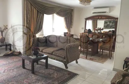 شقة - 3 غرف نوم - 2 حمامات للبيع في شارع طلعت مصطفي - الرحاب المرحلة الخامسة - الرحاب - مدينة القاهرة الجديدة - القاهرة