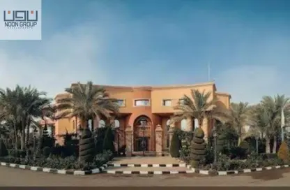 شقة - 3 غرف نوم - 3 حمامات للبيع في طريق الشروق - المجاورة الاولي - الحي التاسع - مدينة الشروق - القاهرة