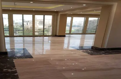 Office Space - Studio - 4 Bathrooms for rent in Nehro St. - Roxy - Heliopolis - Masr El Gedida - Cairo
