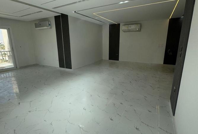 8303199 - Property Main Image