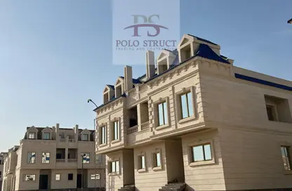 تاون هاوس - 4 غرف نوم - 3 حمامات للبيع في مدينة العبور - القليوبية