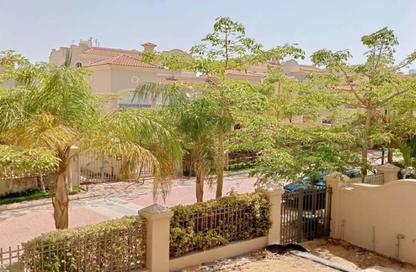 Townhouse - 3 Bedrooms - 3 Bathrooms for sale in Al Patio 5 East - El Patio - El Shorouk Compounds - Shorouk City - Cairo